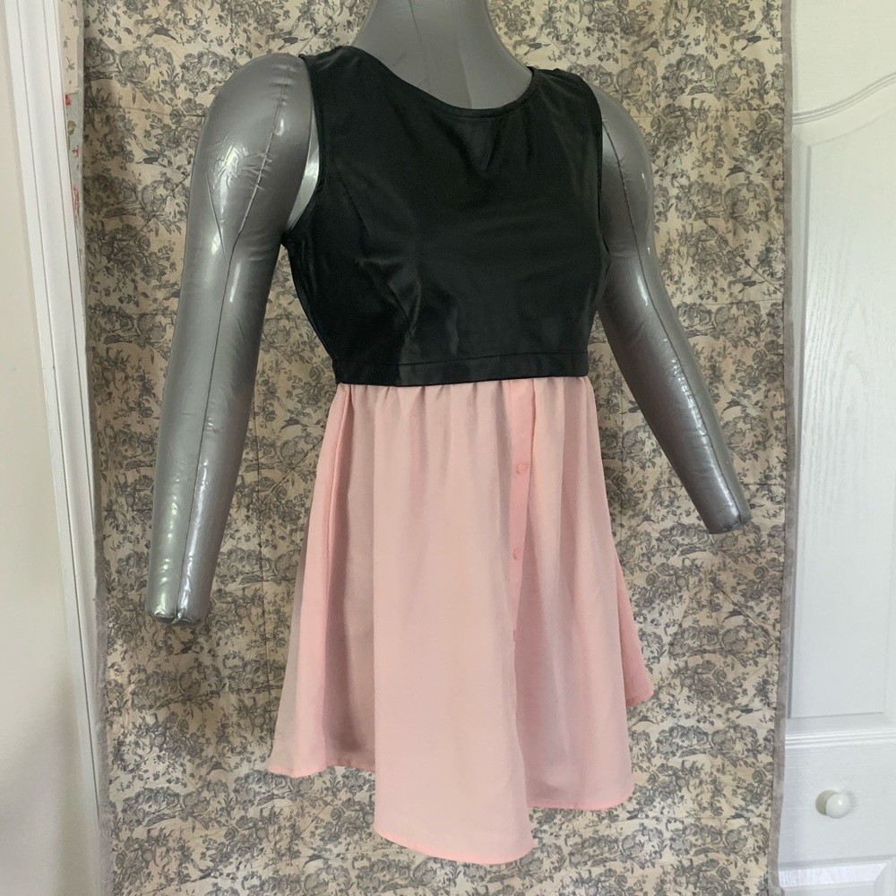 Lily White Faux Leather Chiffon Tunic Medium